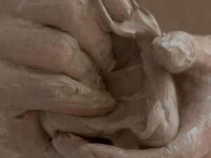 Sculpture course with clay